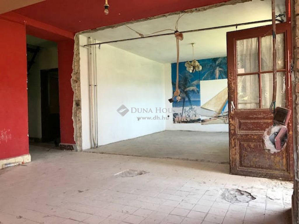 7090 Tamási , telek a központban! — 1/5
