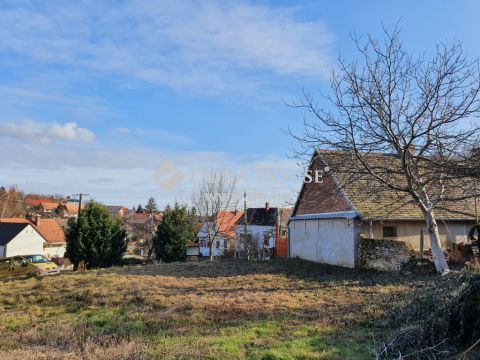 Eladó Telek, Baranya megye, Pécsvárad - Pécsváradon építési telek eladó