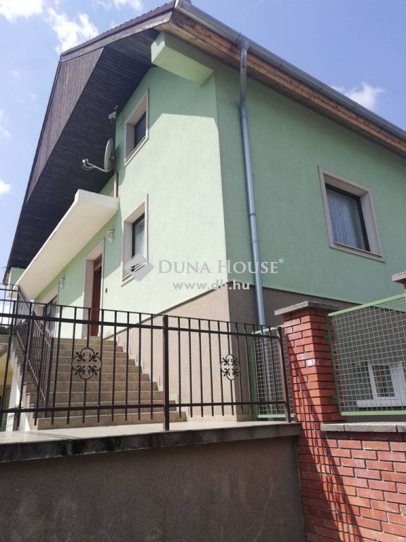 8372 Cserszegtomaj , Cserszegtomaj kedvelt részén — 1/31