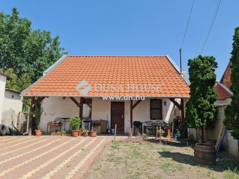 Eladó Ház, Baranya megye, Pécs - Családi ház bővítési lehetőségekkel