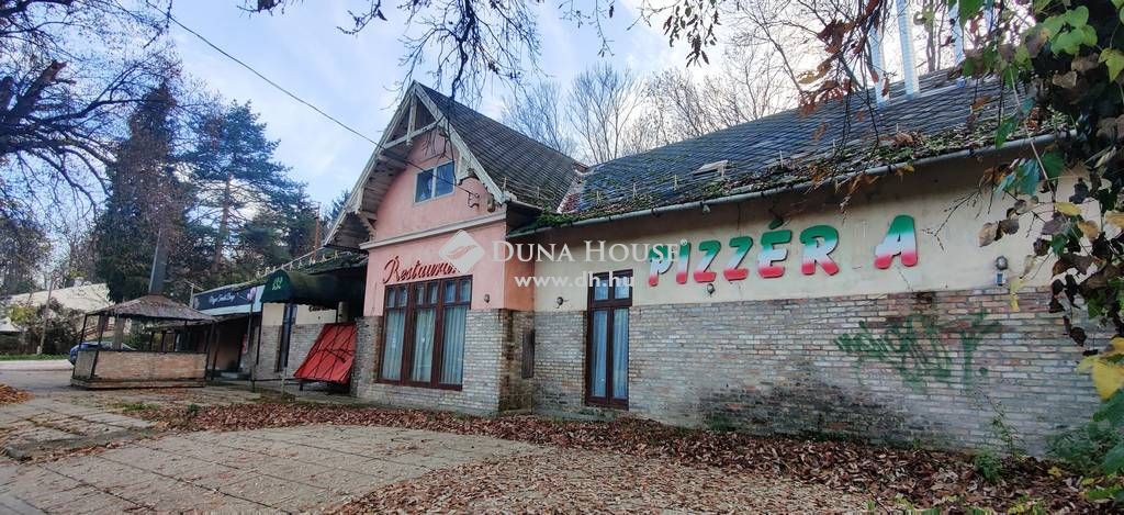1021 Budapest 2. kerület , Hűvösvölgy város felőli oldalán, ÉTTEREM és melléképület PAR — 1/11
