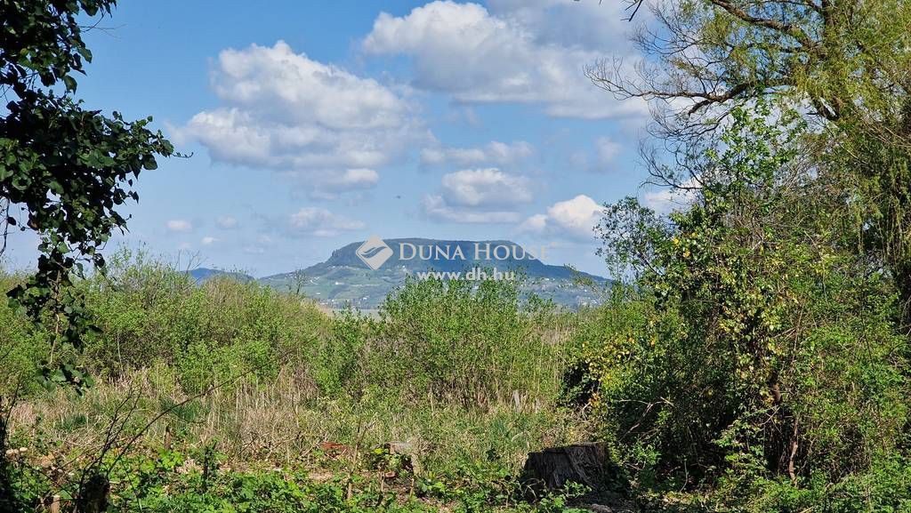 8640 Fonyód , 2 PERC SÉTÁRA A BALATONTÓL! — 1/4