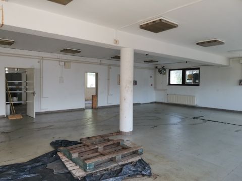 Kiadó Ipari 4031 Debrecen 