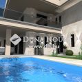 Eladó Ház, Pest megye, Diósd - Diósd újépítésű részén minimalista luxus villa medencével.