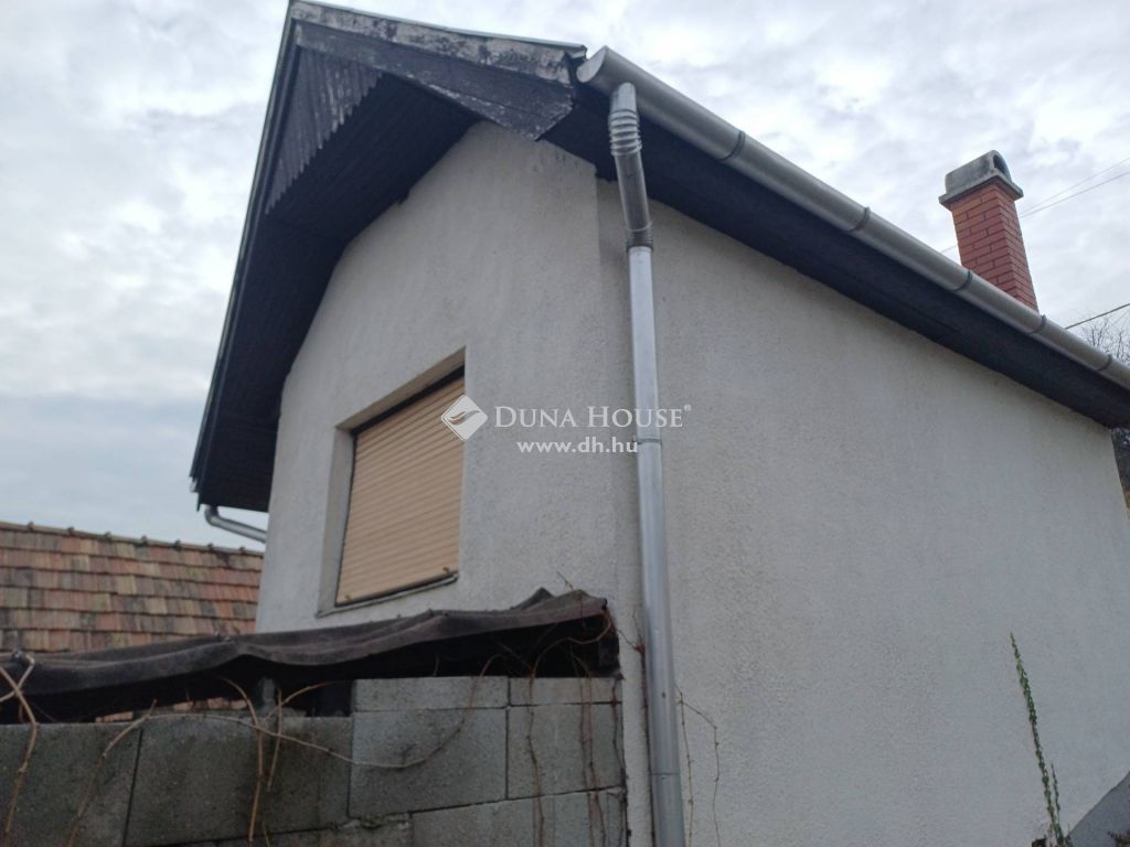 2457 Adony , Szőlőhegy — 1/9