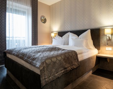 Kiadó Vendéglátás 8900 Zalaegerszeg , Hotel és vendéglátás