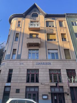 Eladó Lakás 1024 Budapest 2. kerület Mammut mellett bruttó 409nm-es tetőtér