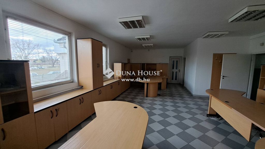 2360 Gyál , Gyálszőlő — 1/17