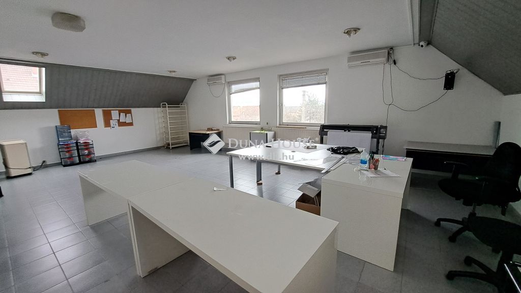 2360 Gyál , Gyálszőlő — 1/16