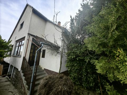 Eladó Ház 8900 Zalaegerszeg , Kiváló lokációval rendelkező családi ház eladó kertvárosban