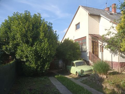 Eladó Ház 8900 Zalaegerszeg , Kiváló lokációval rendelkező családi ház eladó kertvárosban