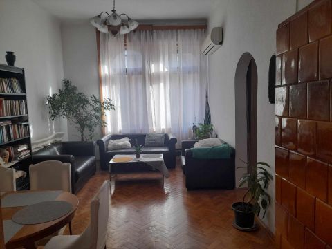 Eladó Lakás 1071 Budapest 7. kerület , Városliget közvetlen szomszédságában, 2 hálószobás, erkélyes lakás eladó