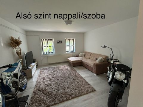 Eladó Ház 7673 Cserkút 