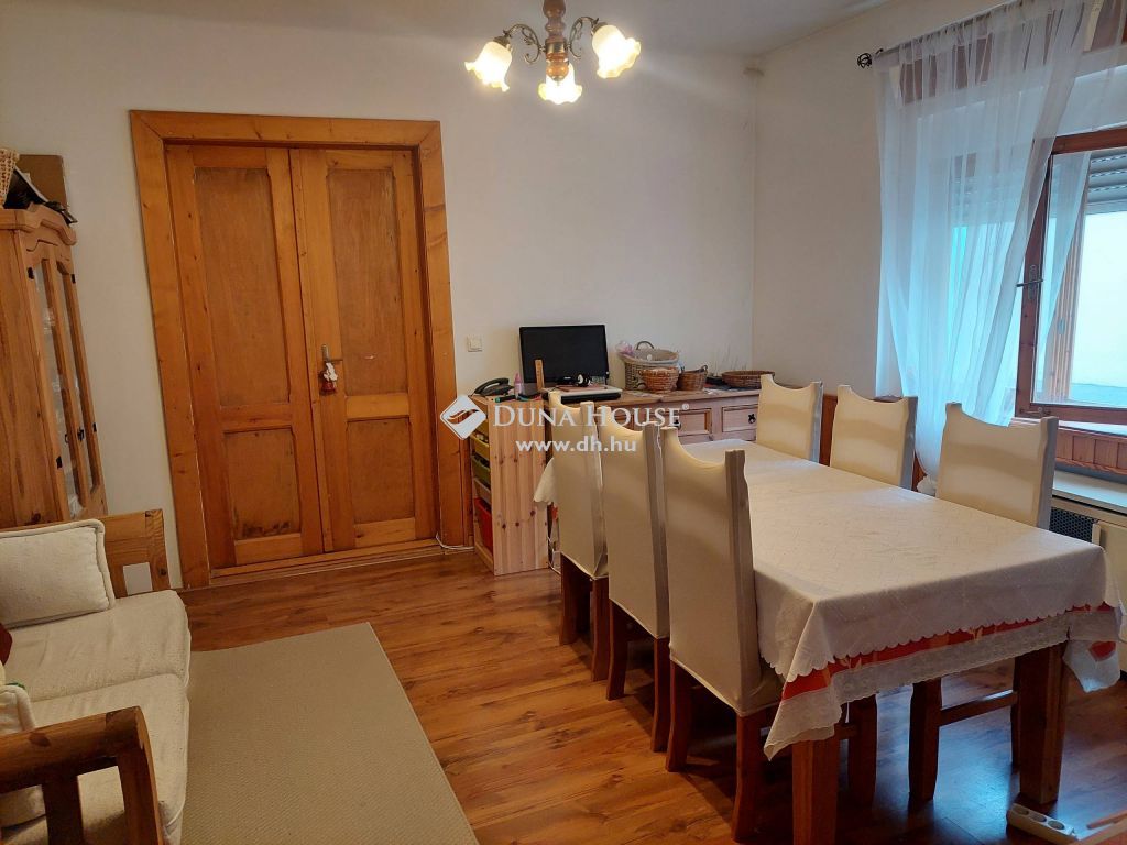 7625 Pécs — 1/19