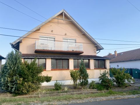 Eladó Ház 2100 Gödöllő 
