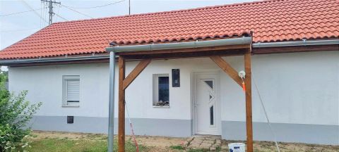 Eladó Ház 2764 Tápióbicske 