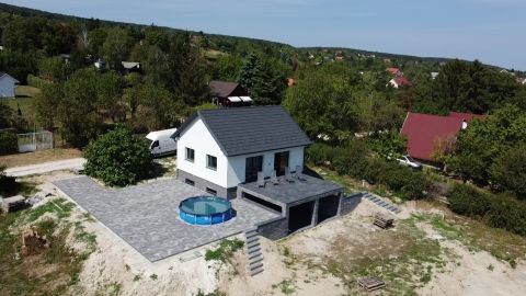 Eladó Lakás 8220 Balatonalmádi 