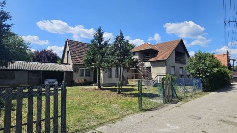 Eladó Ház 2235 Mende 