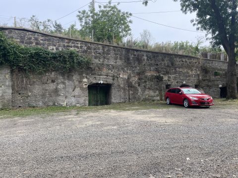 Eladó Mezőgazdasági 3200 Gyöngyös , MÁTRAI borvidéken BOROSPINCE ELADÓ!