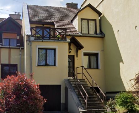 Kiadó Ház 2094 Nagykovácsi 5 perc sétatávolságra az amerikai iskolától (5 minutes walk from American International School)