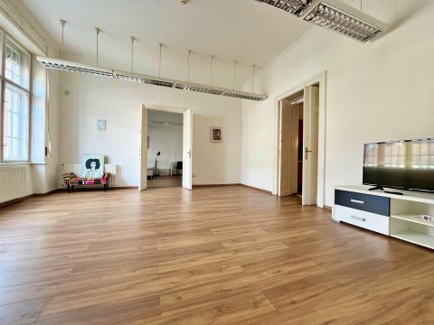 Eladó Lakás 1086 Budapest 8. kerület 