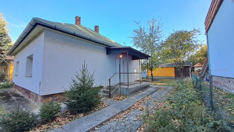 Eladó Ház 8622 Szántód 
