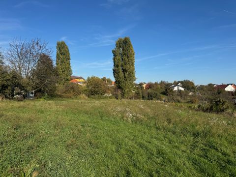 Eladó Telek 8225 Szentkirályszabadja , Szentkirályszabadja