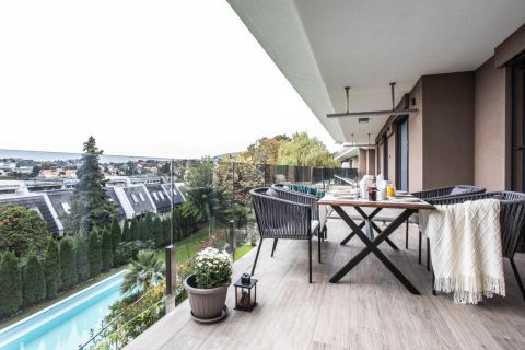 Kiadó Lakás 7635 Pécs , Angster felett