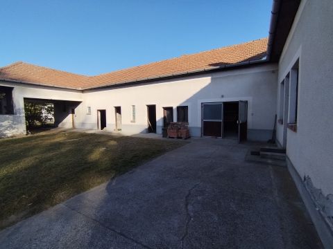 Eladó Ház 6782 Mórahalom 