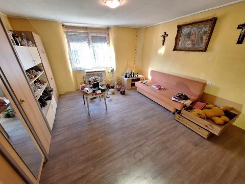 Eladó Ház 6060 Tiszakécske , 6060 Tiszakécske, Tiszakécske nyugodt környék