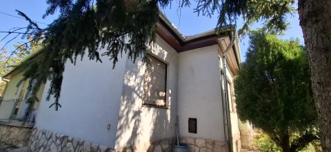 Eladó Ház 7623 Pécs Kompakt családi ház az Egyetemek és a Belváros között félúton! 