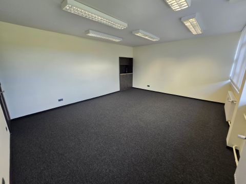 Eladó Iroda 8200 Veszprém 