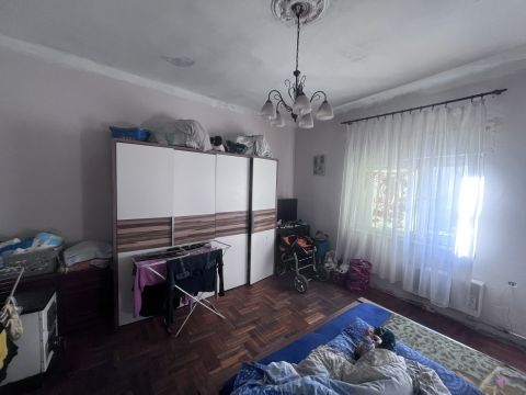 Eladó Ház 8500 Pápa 