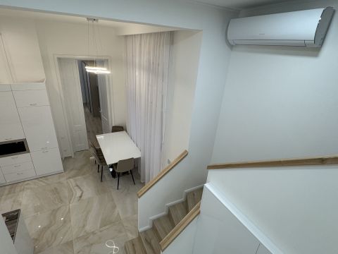 Kiadó Lakás 1055 Budapest 5. kerület 