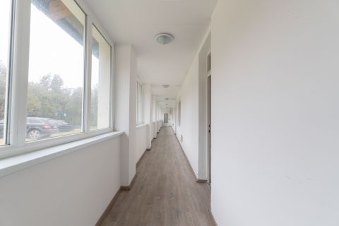 Kiadó Iroda 2800 Tatabánya 