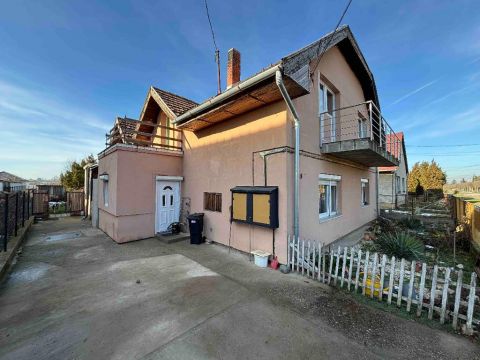 Eladó Ház 8654 Ságvár , 8654 Ságvár, Ságvár