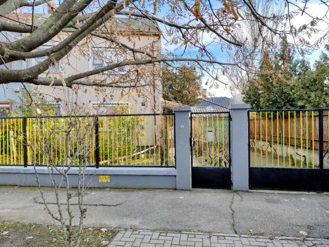 Eladó Ház 6000 Kecskemét 