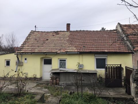 Eladó Ház 8300 Tapolca 