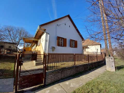 Eladó Ház 7347 Egyházaskozár 
