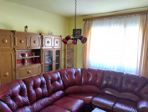 Eladó Ház 2517 Kesztölc 