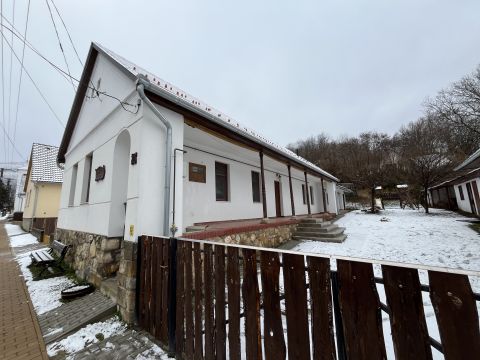 Eladó Ház 7695 Óbánya Vállalkozásra vagy 2 generációnak alkalmas családiház 