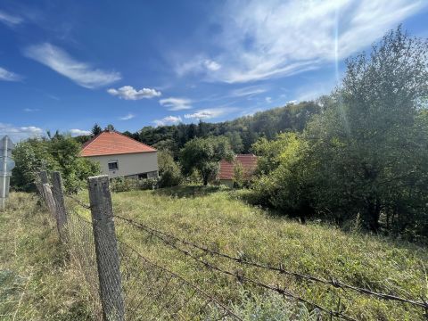 Eladó Telek 8445 Városlőd 