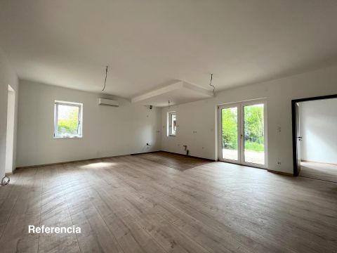 Eladó Ház 2094 Nagykovácsi Nagykovácsiban eladó modern, energiatakarékos családi ház