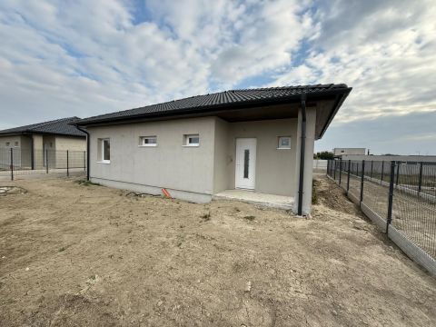 Eladó Ház 9200 Mosonmagyaróvár Duna lakópark