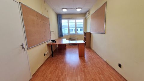 Kiadó Iroda 8900 Zalaegerszeg 