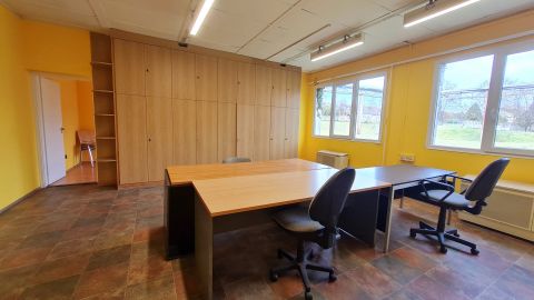 Kiadó Iroda 8900 Zalaegerszeg 
