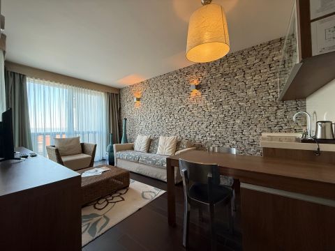 Eladó Lakás 8237 Tihany Exclusive utcában, örökpanorámás környezetben