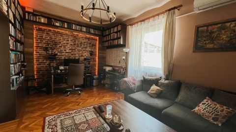 Eladó Lakás 4025 Debrecen Piac utca közelében.