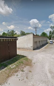 Kiadó Parkoló 2600 Vác 