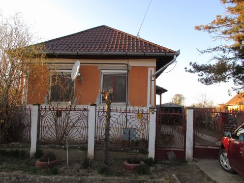 Eladó Ház 4641 Mezőladány 